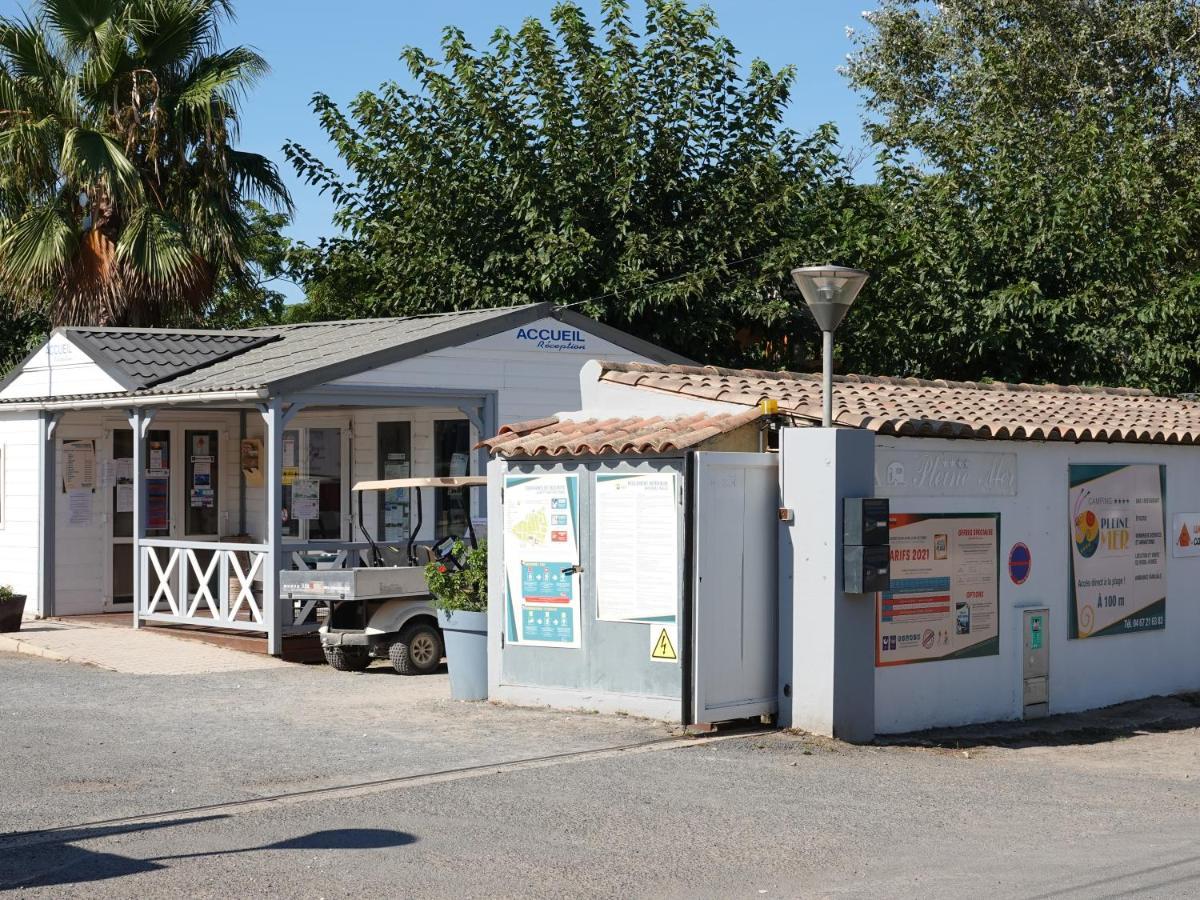 מלון ויאס Camping Pleine Mer מראה חיצוני תמונה